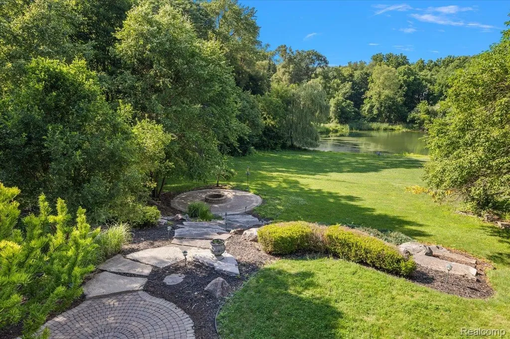 901 Spring Drive Northville Township MI 48167