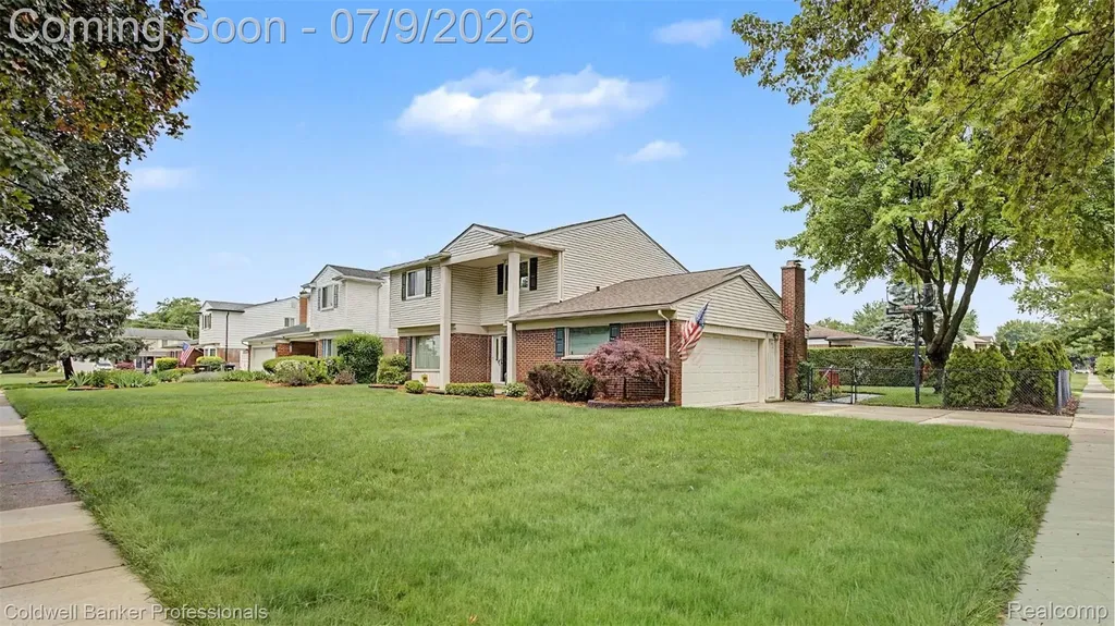 8731 Paulina Drive Sterling Heights City MI 48312