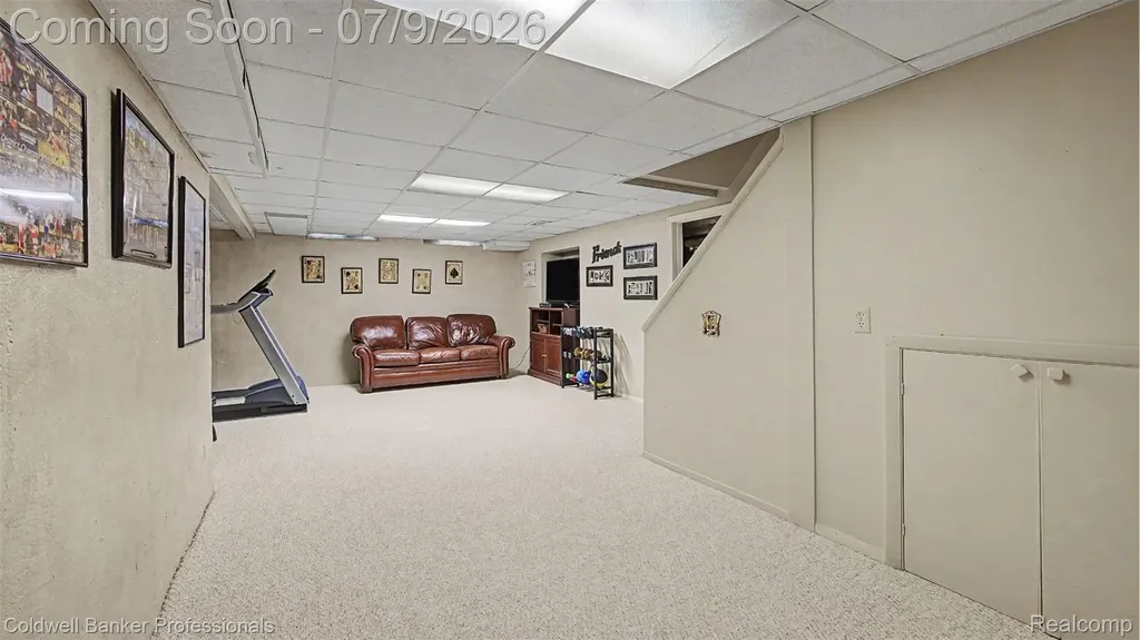 8731 Paulina Drive Sterling Heights City MI 48312