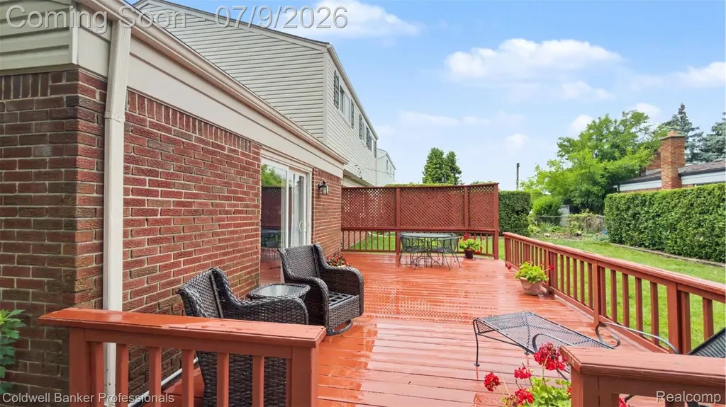 8731 Paulina Drive Sterling Heights City MI 48312