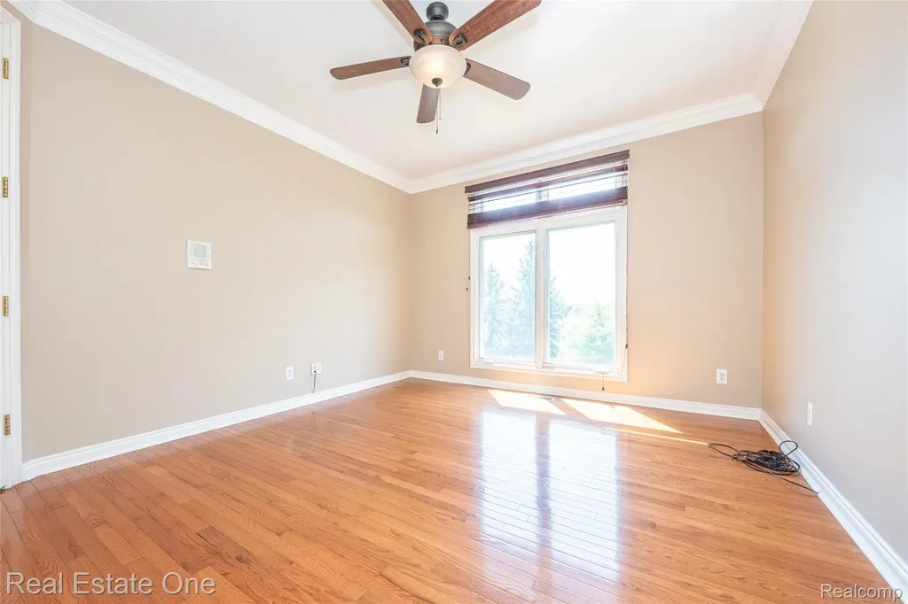 18218 Clairmont Circle E Northville Township MI 48168