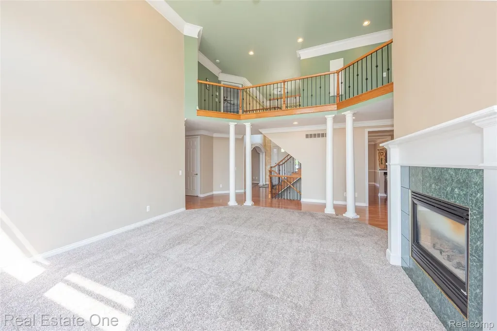 18218 Clairmont Circle E Northville Township MI 48168