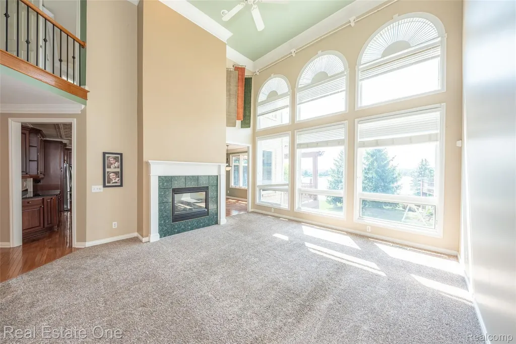 18218 Clairmont Circle E Northville Township MI 48168