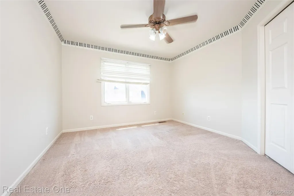18218 Clairmont Circle E Northville Township MI 48168
