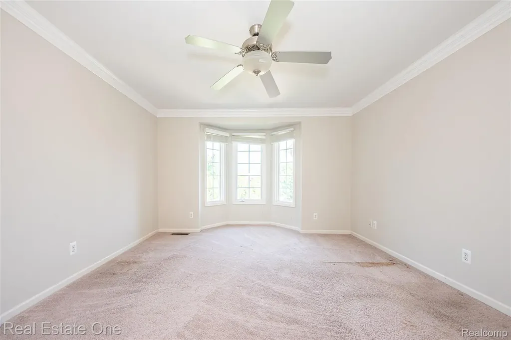18218 Clairmont Circle E Northville Township MI 48168