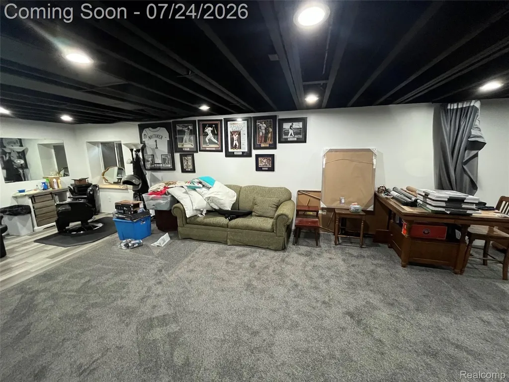 9045 Birch Pointe Drive Berlin Charter Township MI 48166
