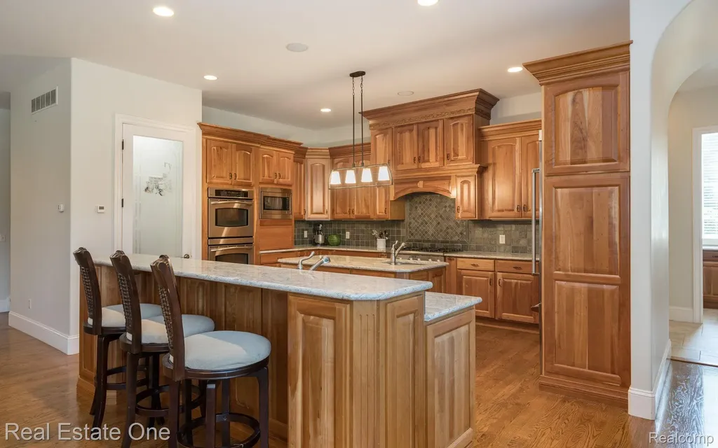 740 Greystone Drive Lyndon Township MI 48118