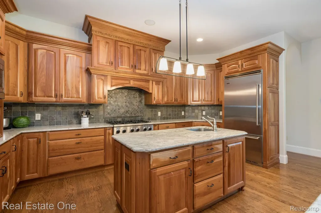 740 Greystone Drive Lyndon Township MI 48118