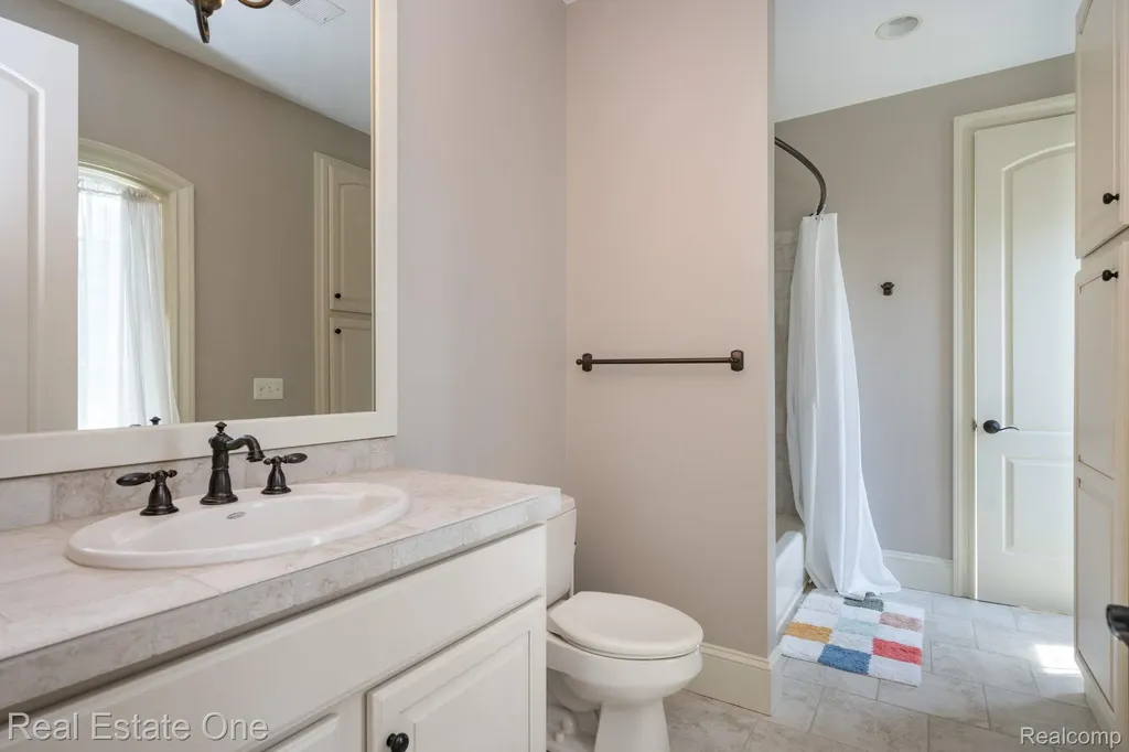 740 Greystone Drive Lyndon Township MI 48118