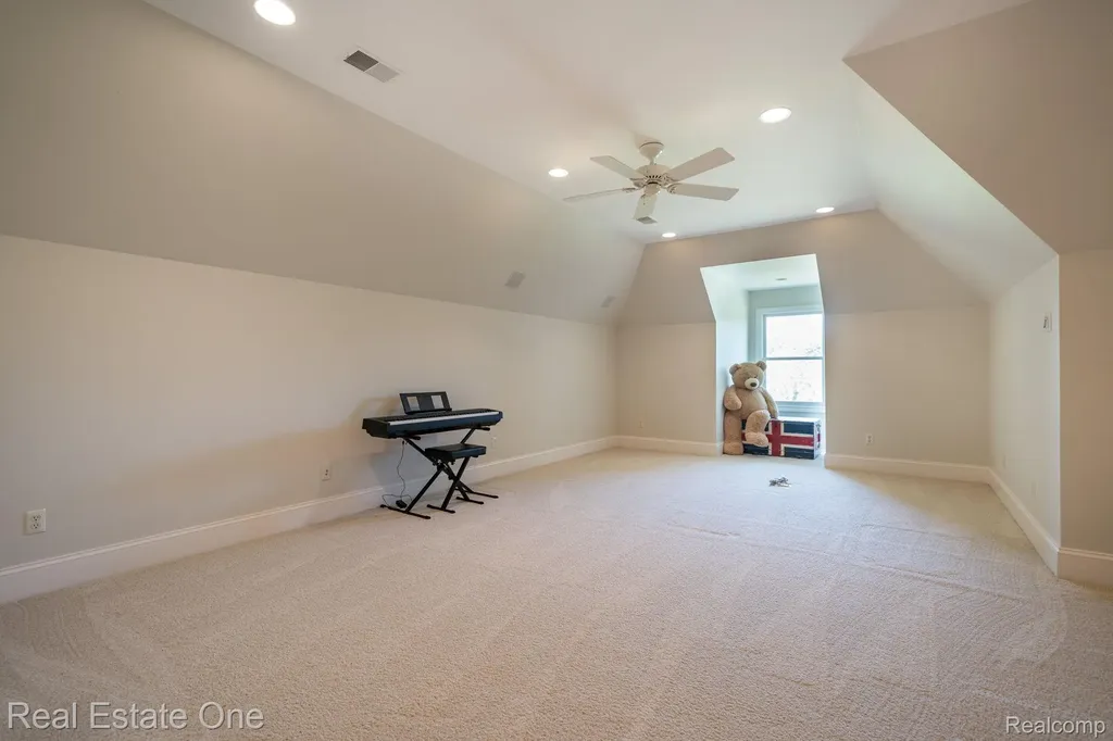 740 Greystone Drive Lyndon Township MI 48118