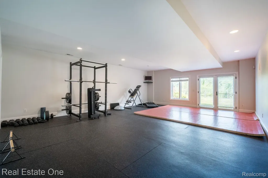 740 Greystone Drive Lyndon Township MI 48118