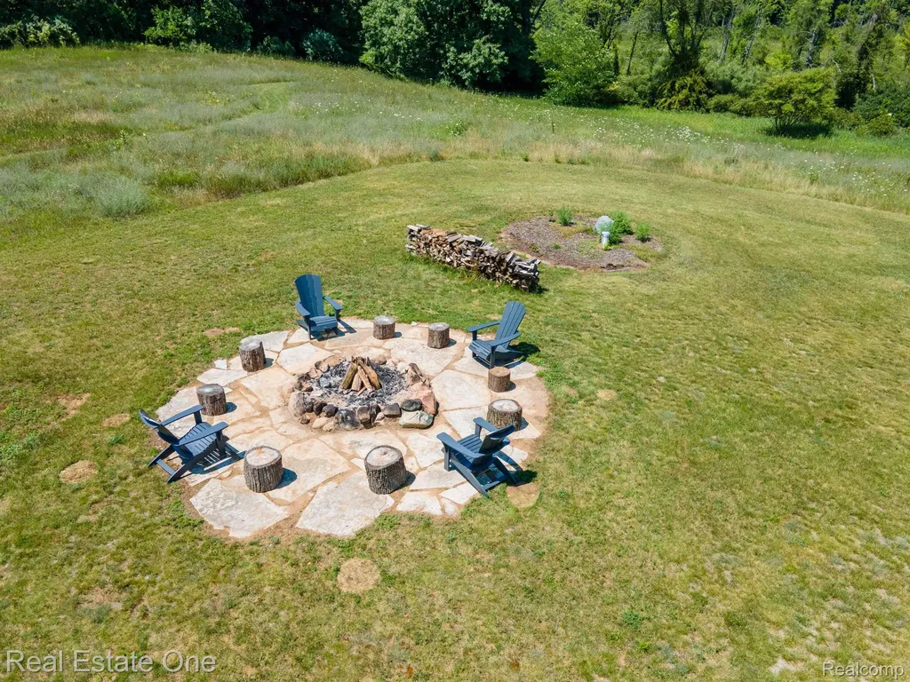 740 Greystone Drive Lyndon Township MI 48118