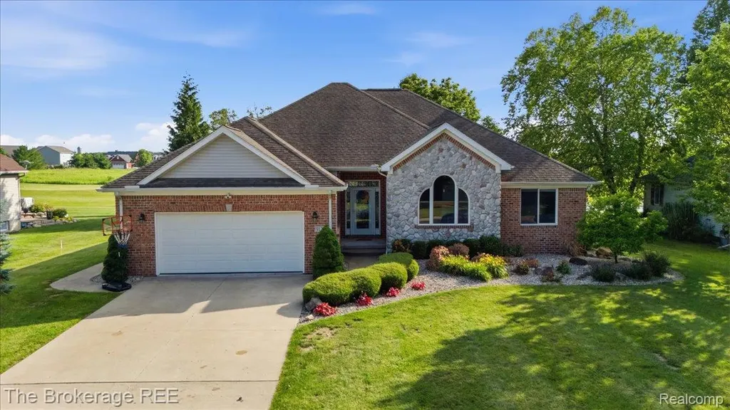 9120 Woodridge Drive Davison Township MI 48423