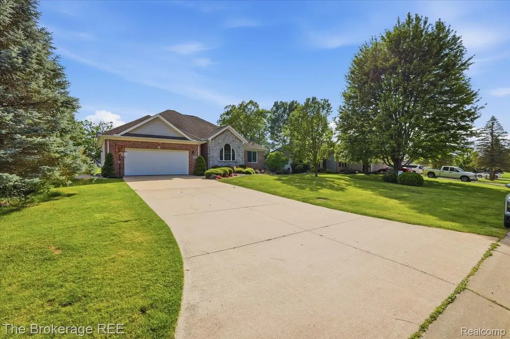 9120 Woodridge Drive Davison Township MI 48423