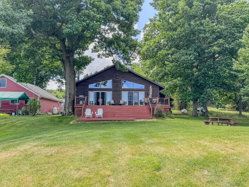 1490 Judy Drive Belvidere Township MI 48886