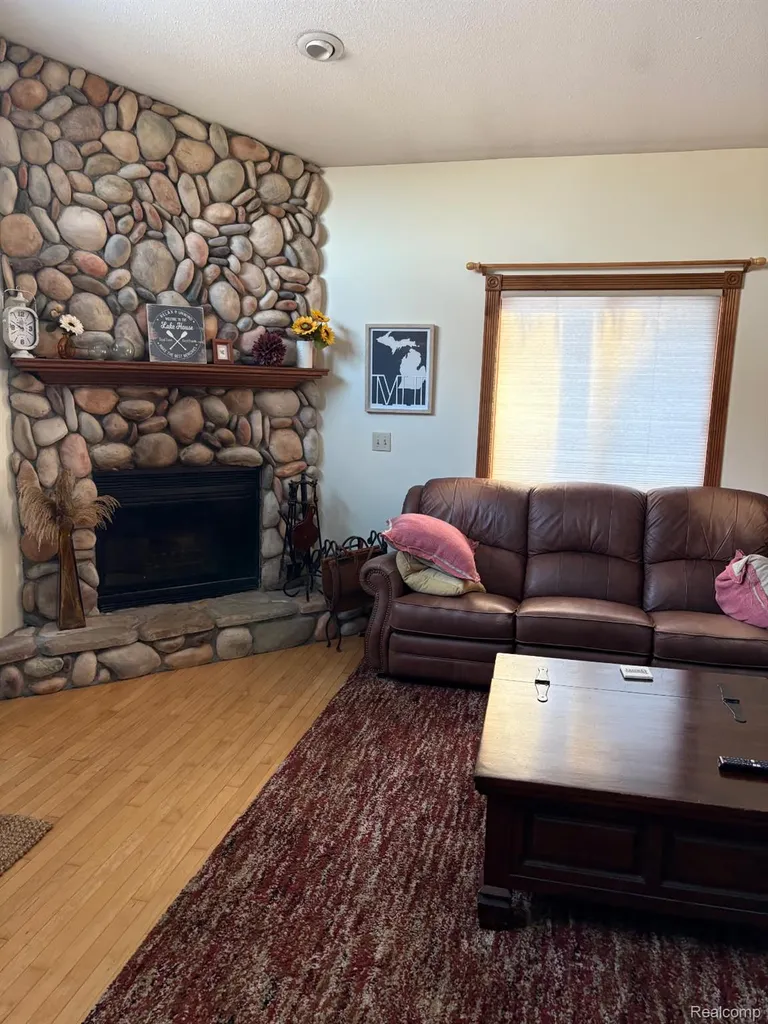 1490 Judy Drive Belvidere Township MI 48886