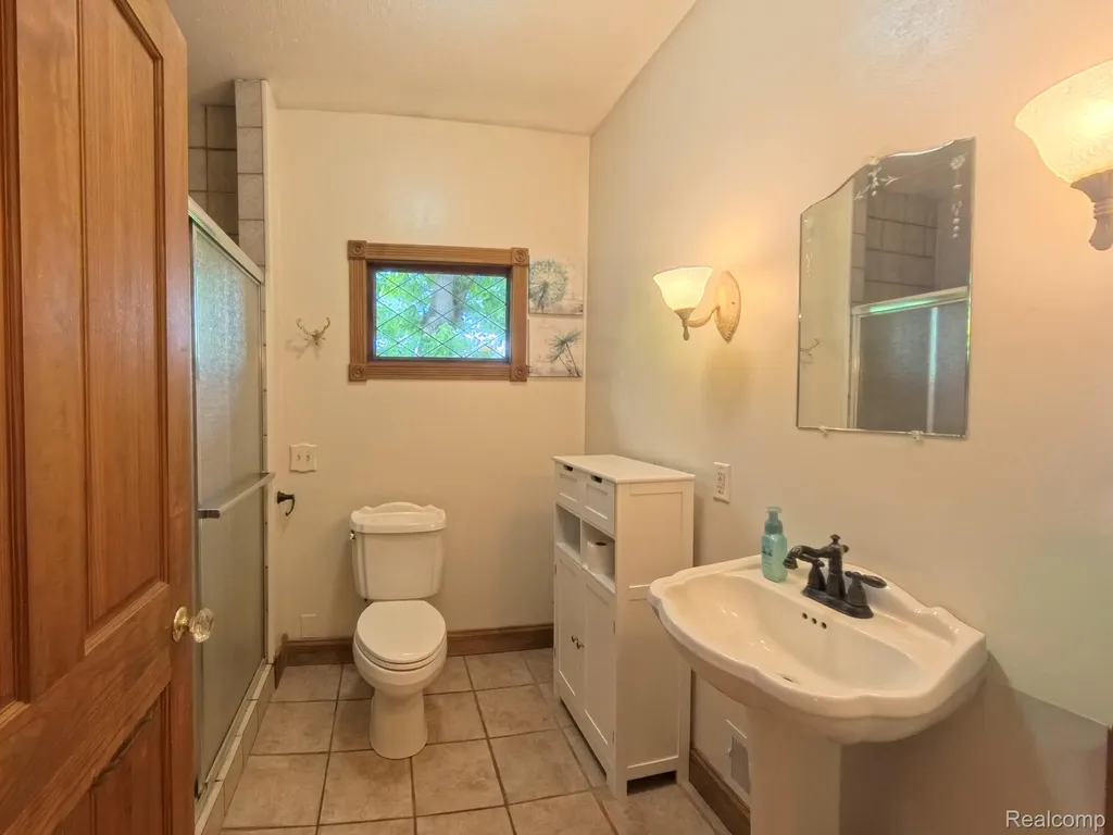 1490 Judy Drive Belvidere Township MI 48886