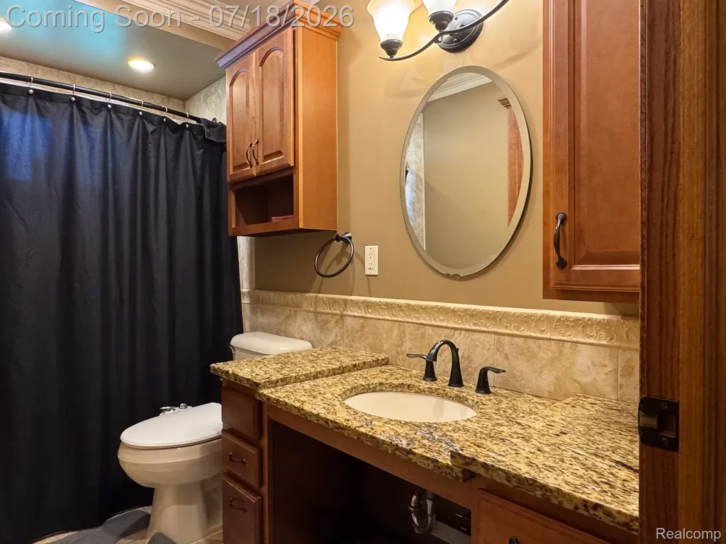 46030 Huling Street Shelby Charter Township MI 48317