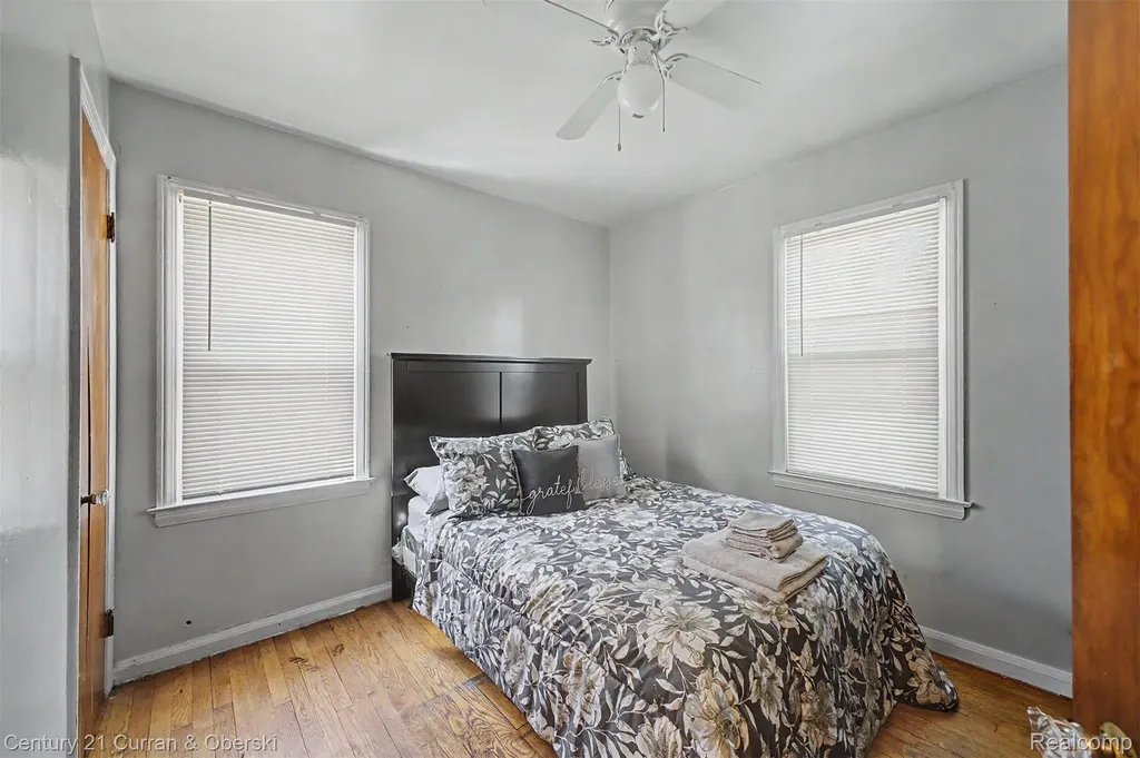 20141 Bramford Street Detroit City MI 48234
