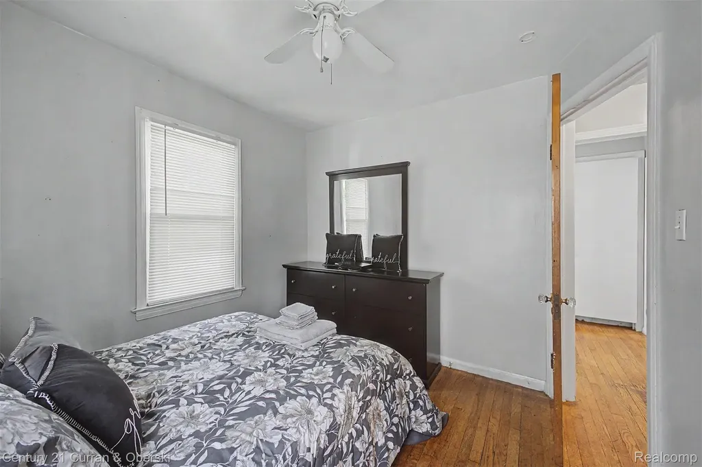 20141 Bramford Street Detroit City MI 48234
