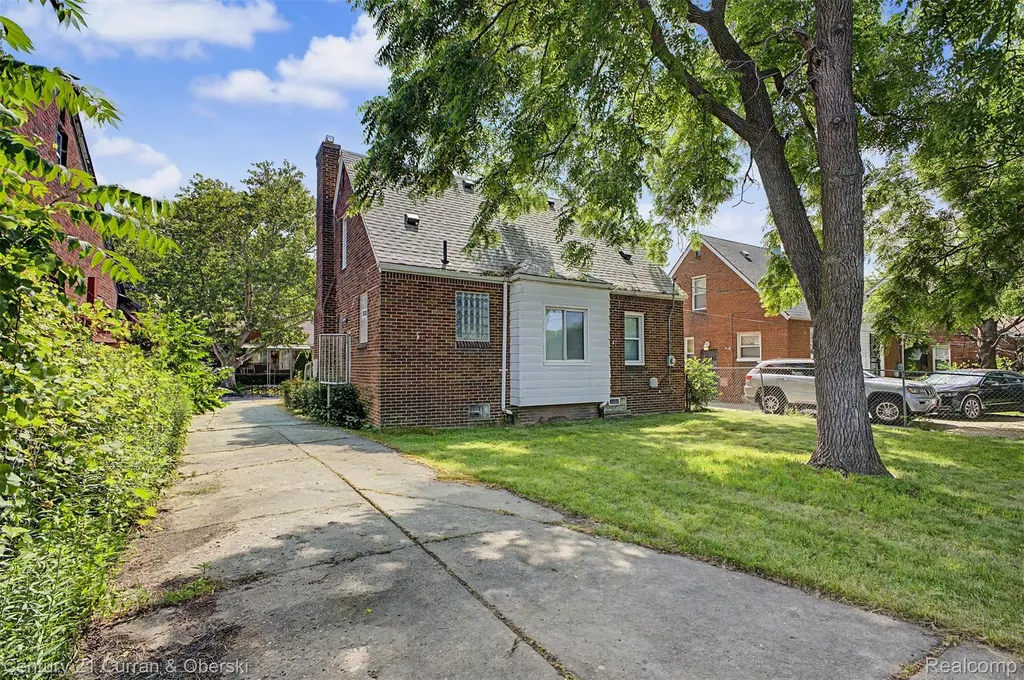 20141 Bramford Street Detroit City MI 48234