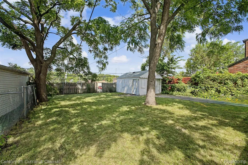 20141 Bramford Street Detroit City MI 48234