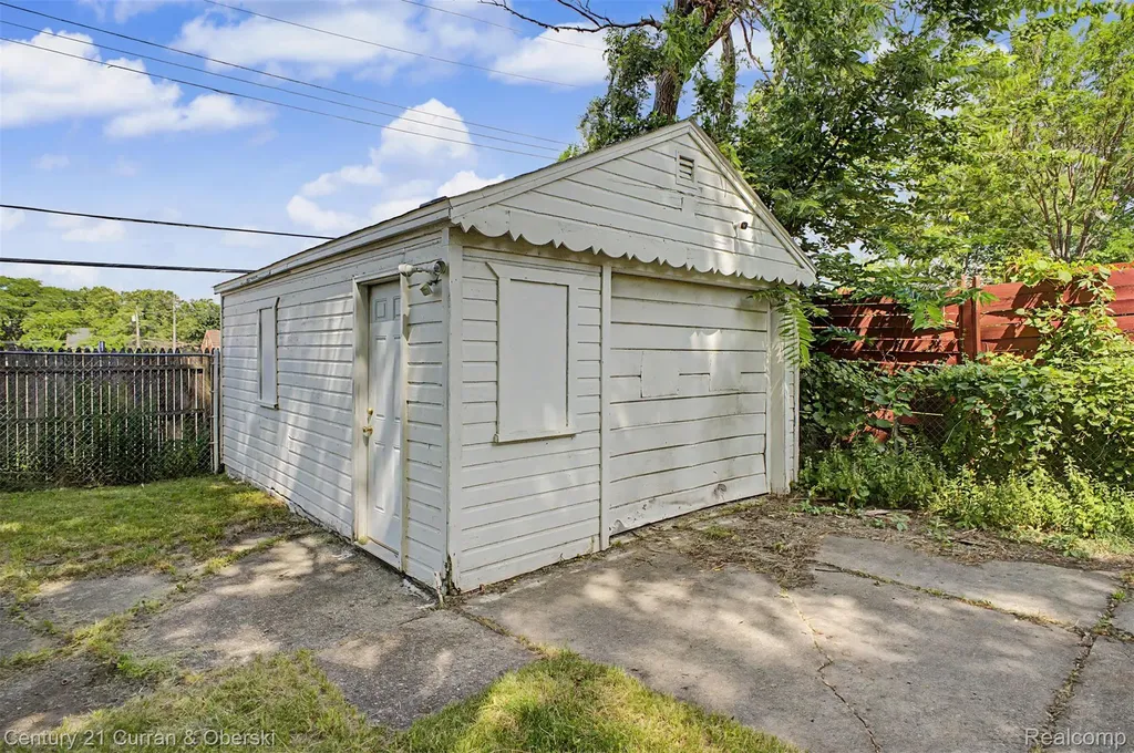 20141 Bramford Street Detroit City MI 48234