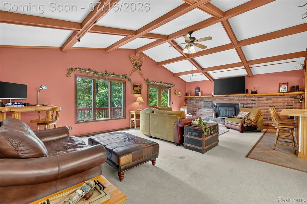 11210 Linden Road Fenton Charter Township MI 48451