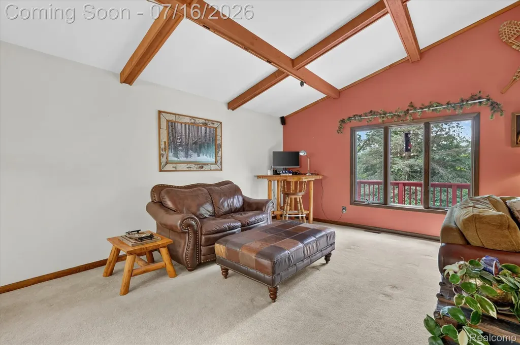 11210 Linden Road Fenton Charter Township MI 48451