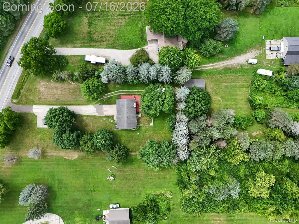 11210 Linden Road Fenton Charter Township MI 48451