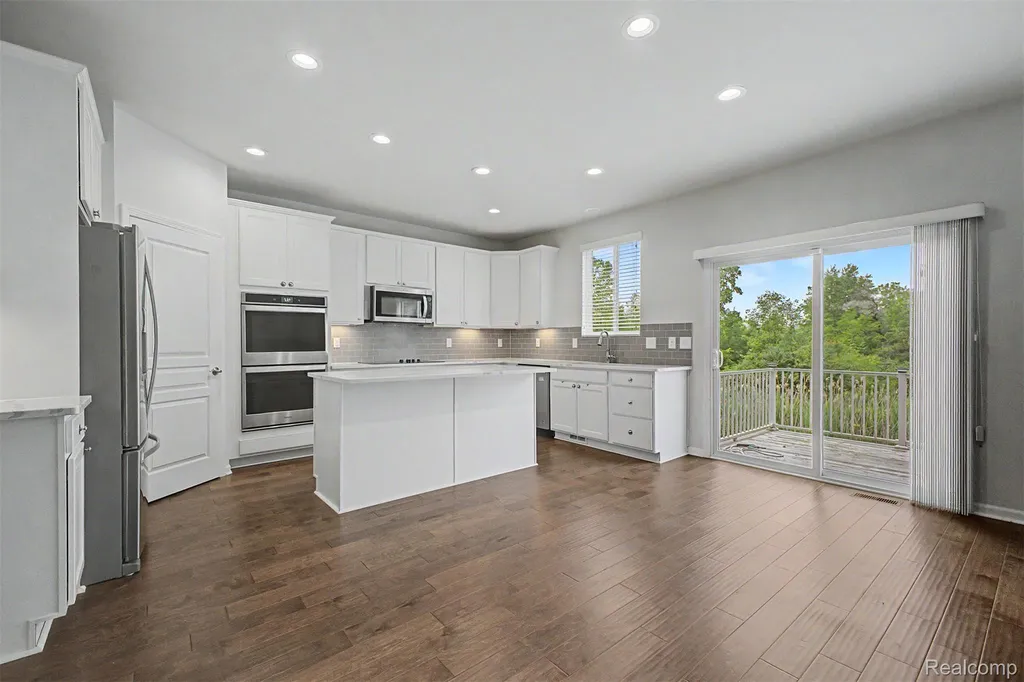18729 Cumberland Court Northville Township MI 48168