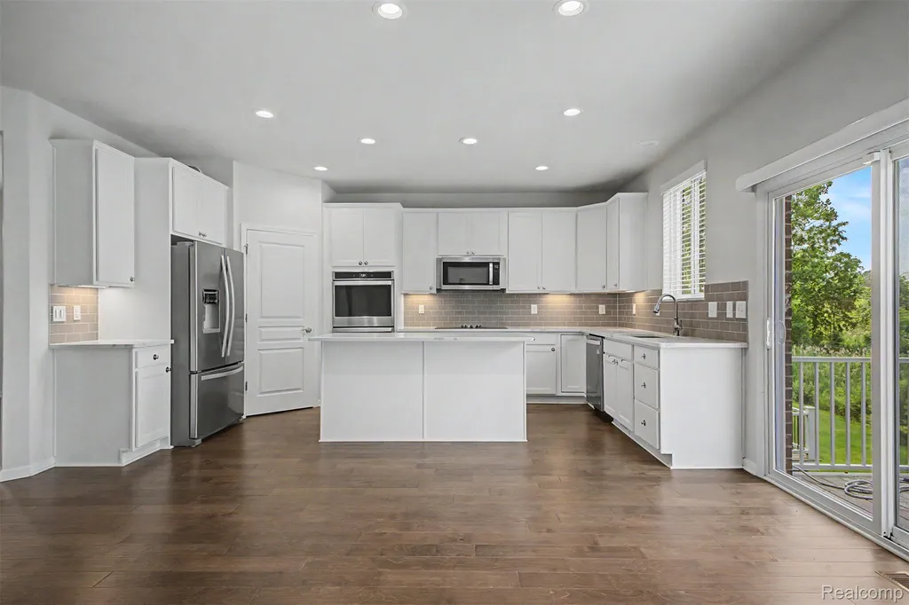 18729 Cumberland Court Northville Township MI 48168