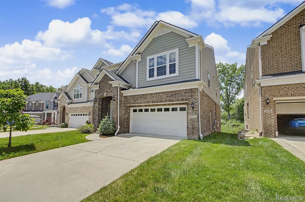 18729 Cumberland Court Northville Township MI 48168