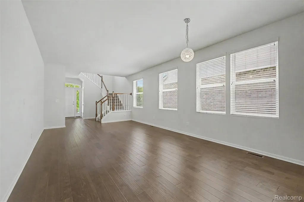 18729 Cumberland Court Northville Township MI 48168