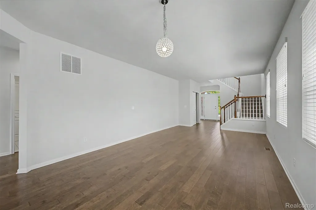 18729 Cumberland Court Northville Township MI 48168