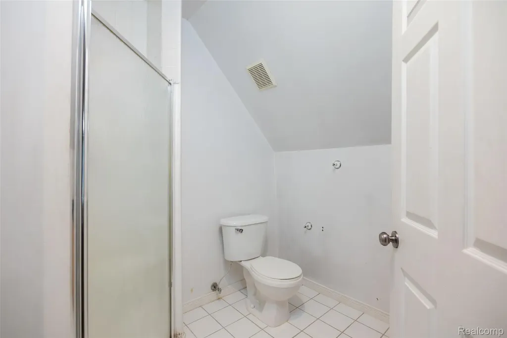 18570 Hollie Drive Macomb Township MI 48044