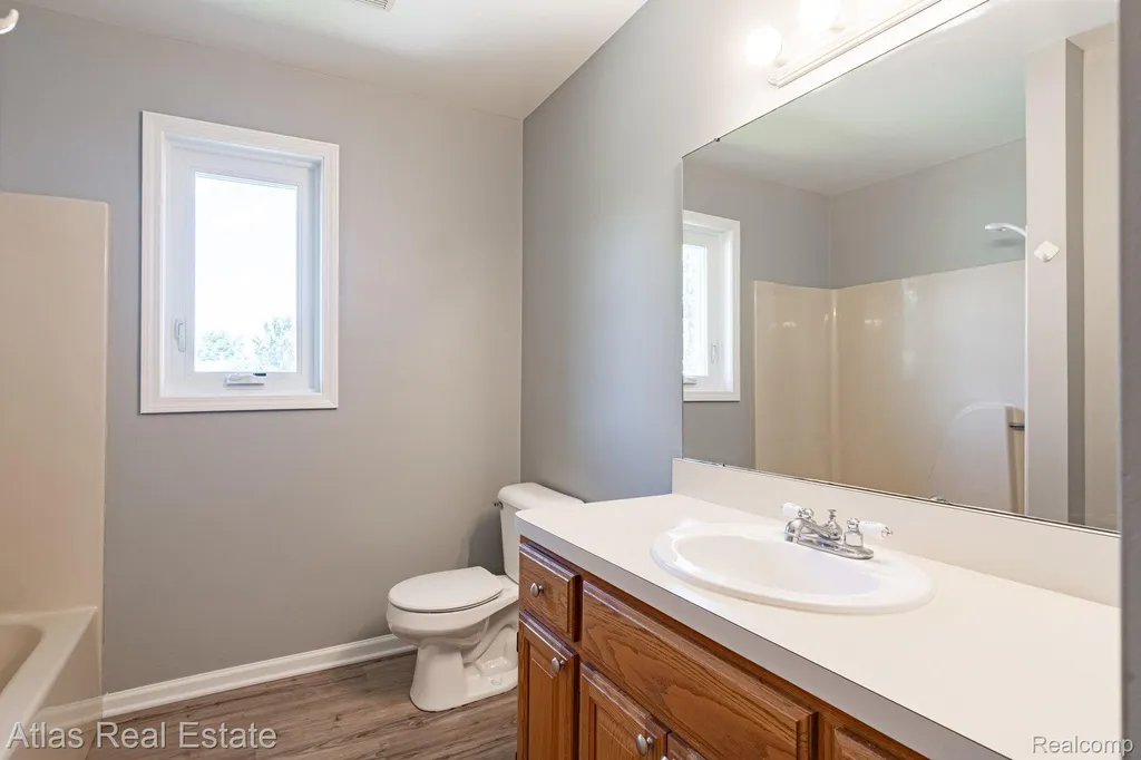 2255 N Milford Road Highland Charter Township MI 48357