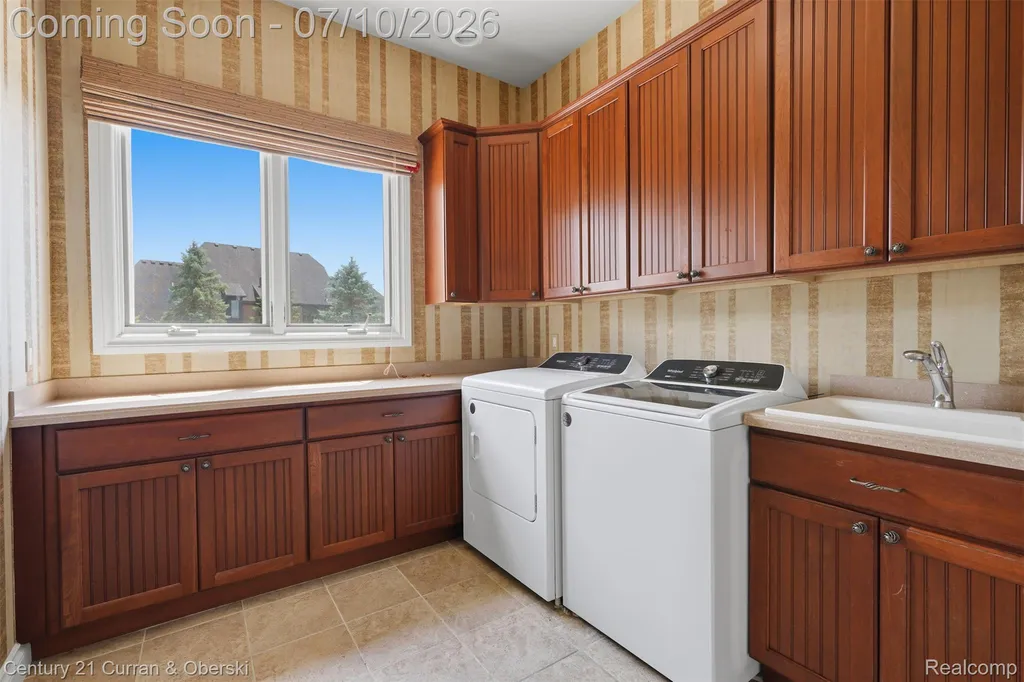 47515 Bellagio Drive Novi City MI 48167