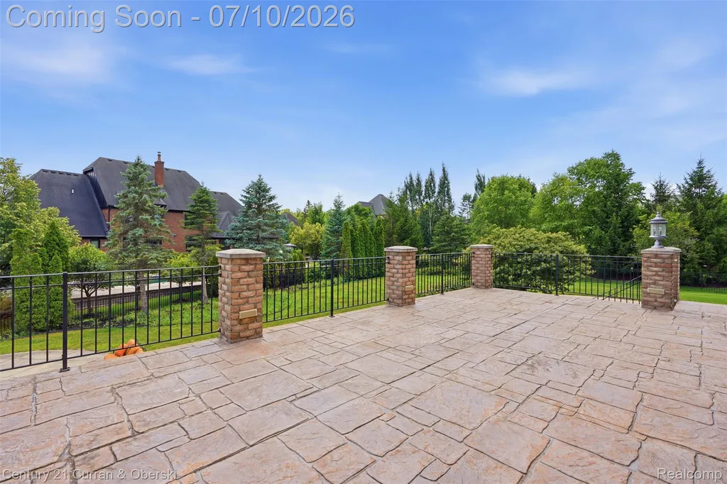 47515 Bellagio Drive Novi City MI 48167