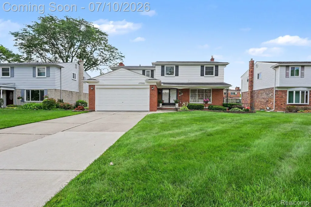 17321 Madison Street Southfield City MI 48076