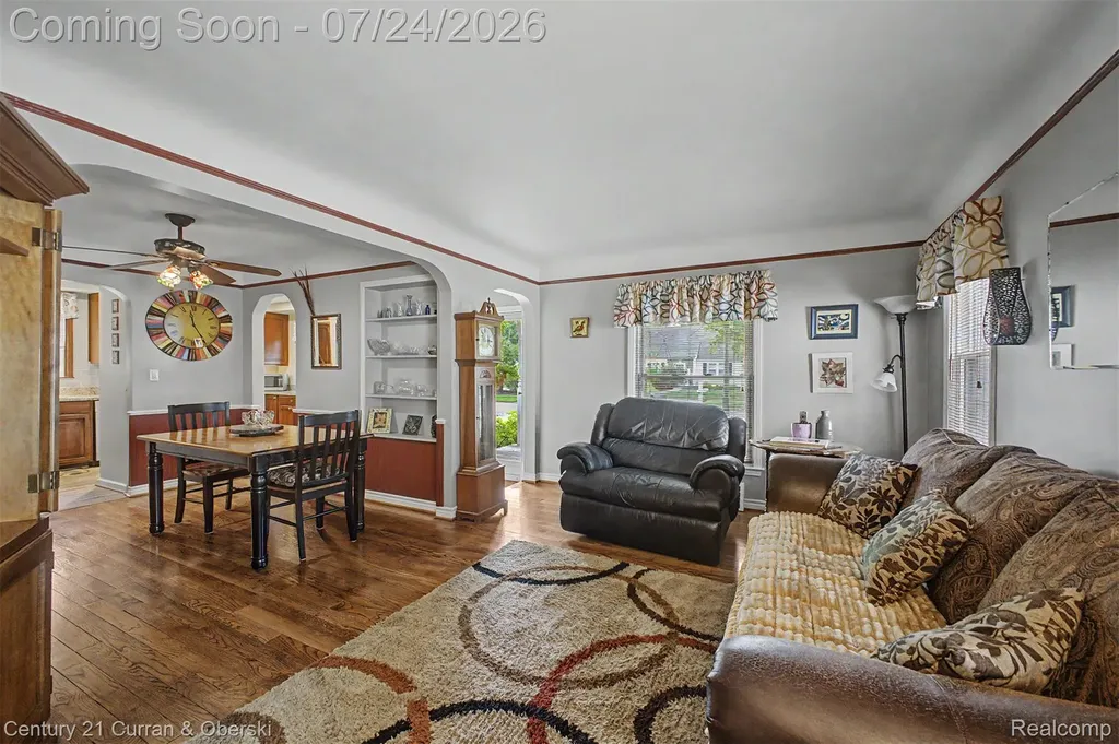 2660 Thomas Avenue Berkley City MI 48072