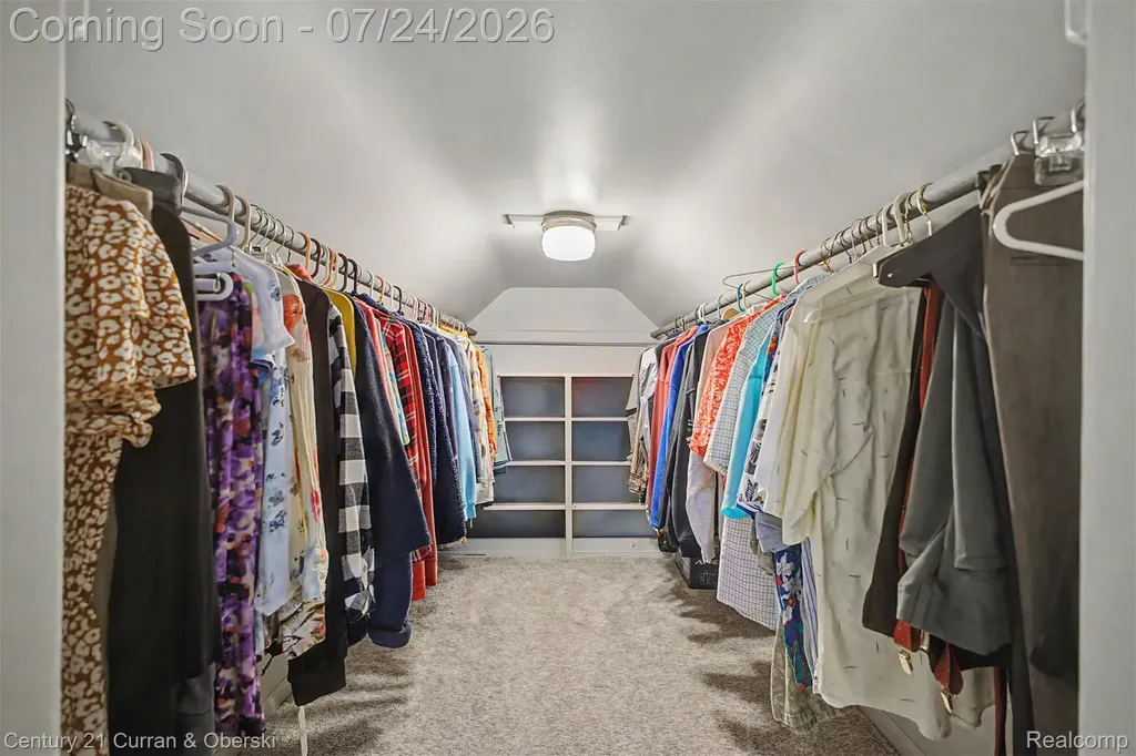 2660 Thomas Avenue Berkley City MI 48072