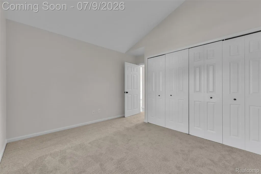 25476 Tara Lane Brownstown Charter Township MI 48134