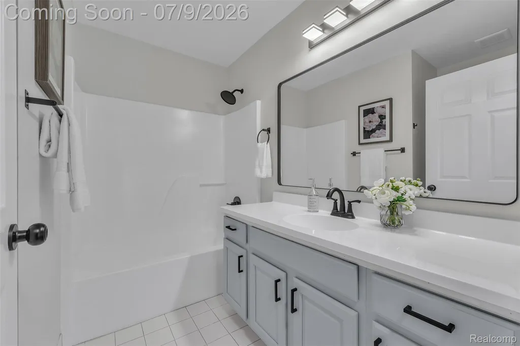 25476 Tara Lane Brownstown Charter Township MI 48134