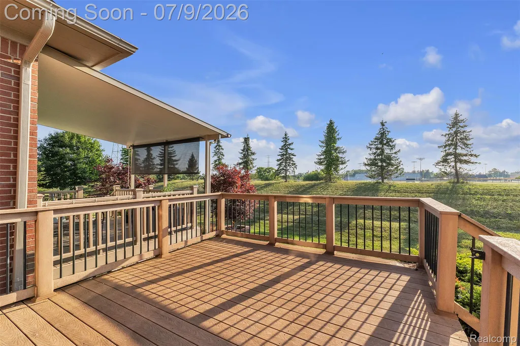 25476 Tara Lane Brownstown Charter Township MI 48134