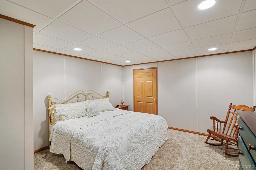 5478 Red Oak Court Fenton Charter Township MI 48451