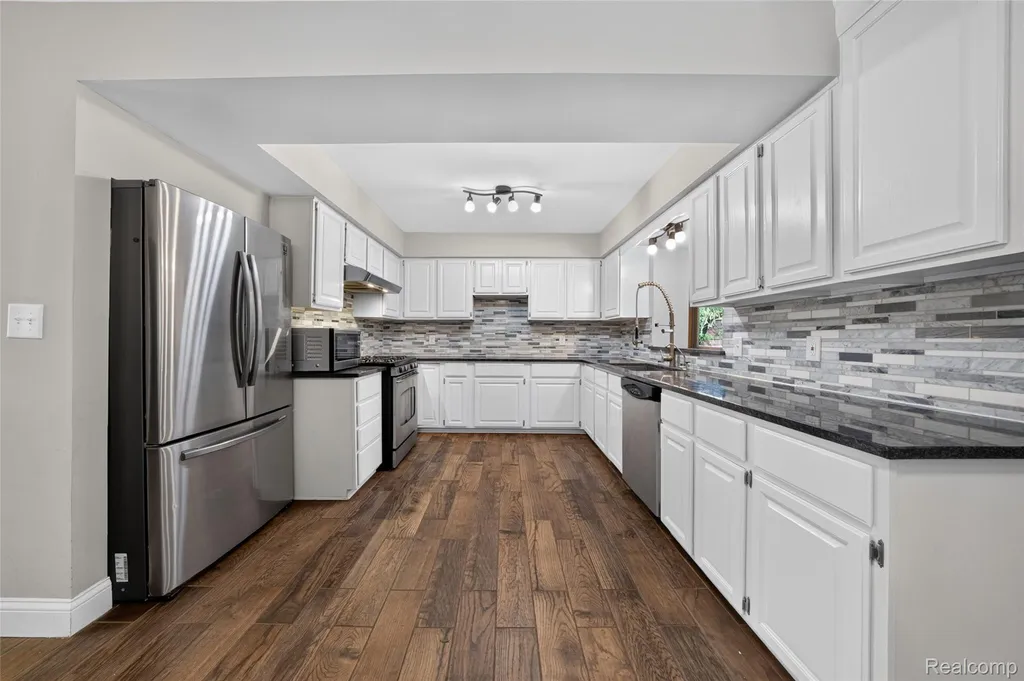 4565 Brookside Road Hartland Township MI 48430