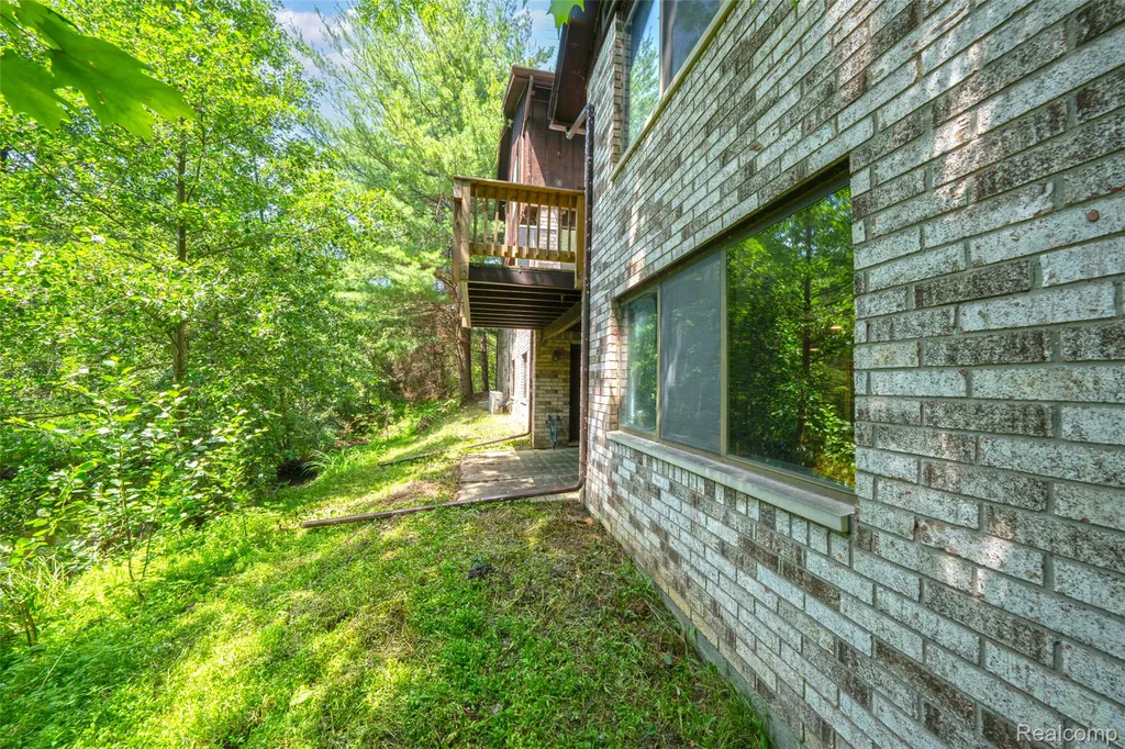 4565 Brookside Road Hartland Township MI 48430