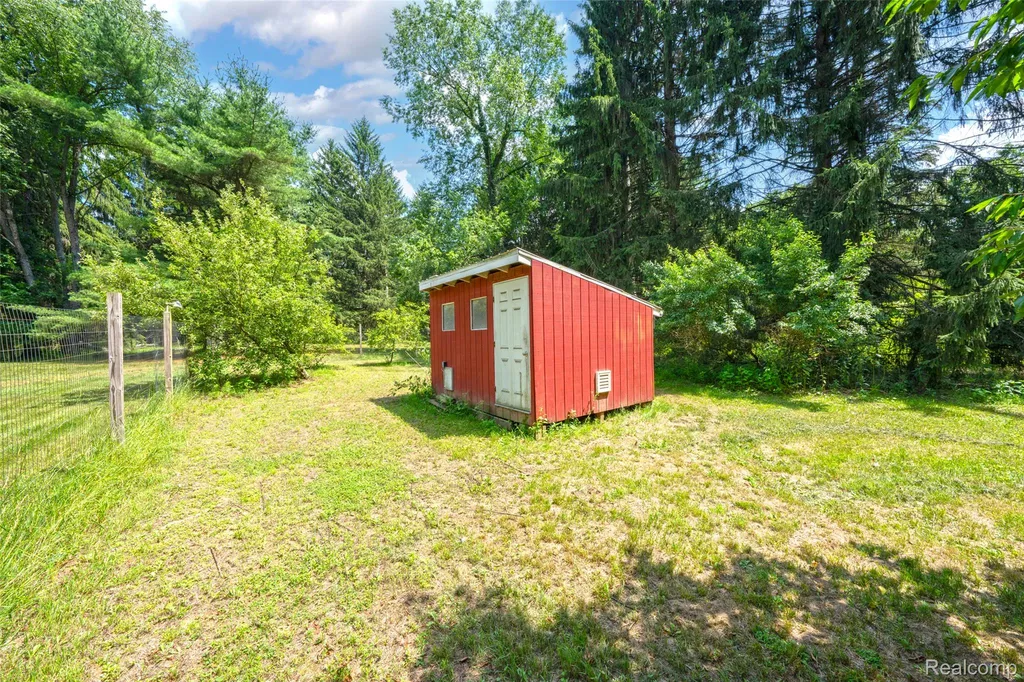 4565 Brookside Road Hartland Township MI 48430