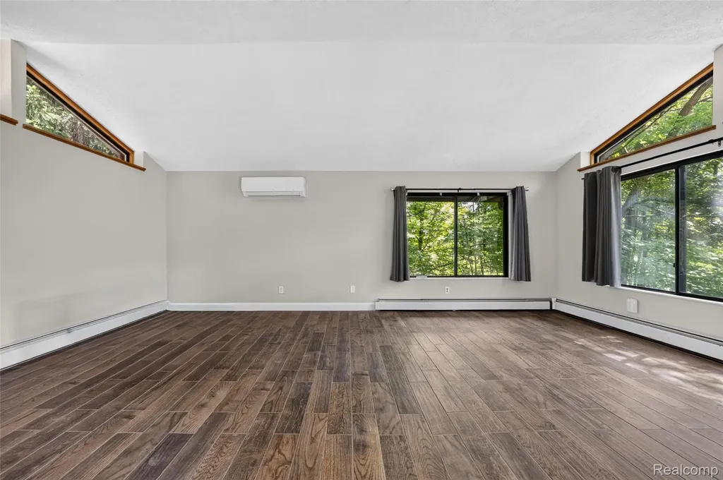 4565 Brookside Road Hartland Township MI 48430